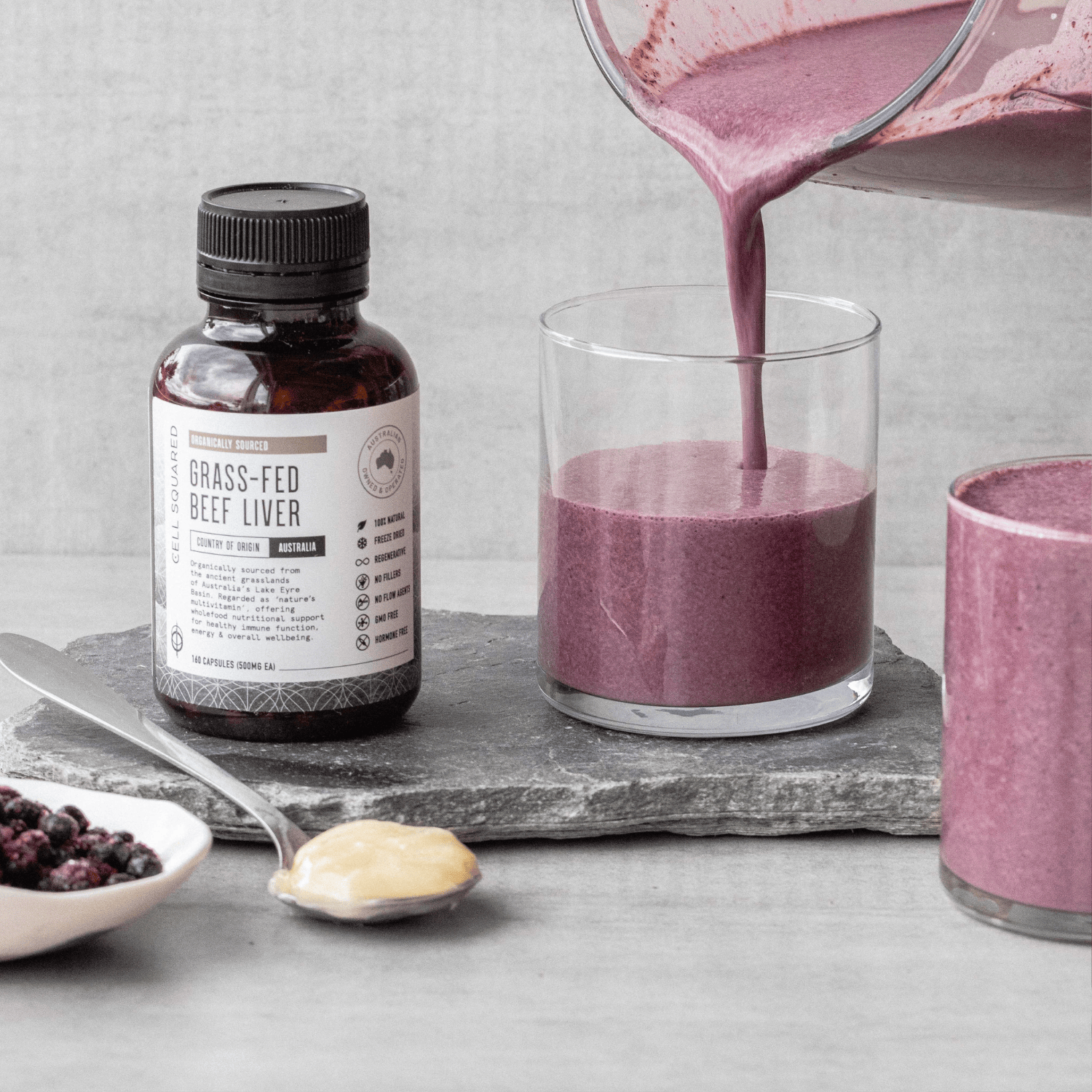 Cacao & Beef Liver Powder Berry Smoothie